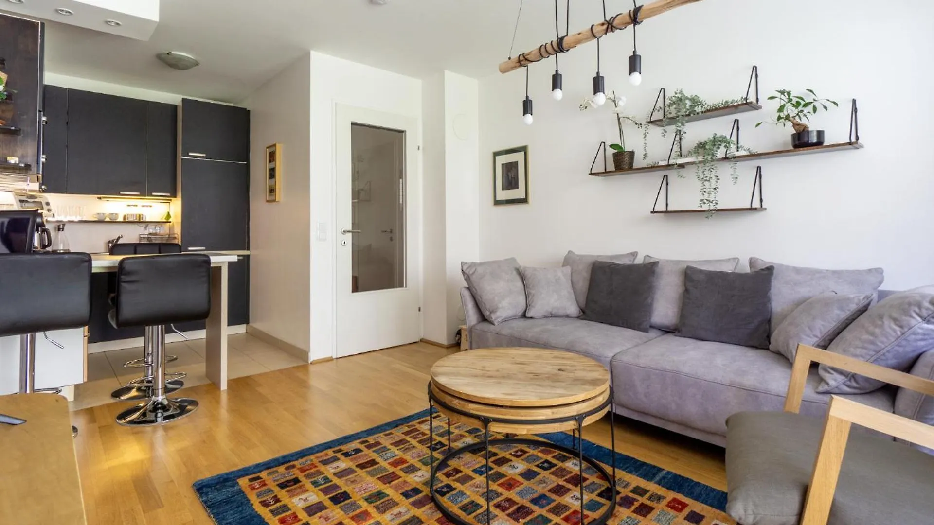 Apartment With Garden Close To Stadthalle, Westbahnhof Vienna